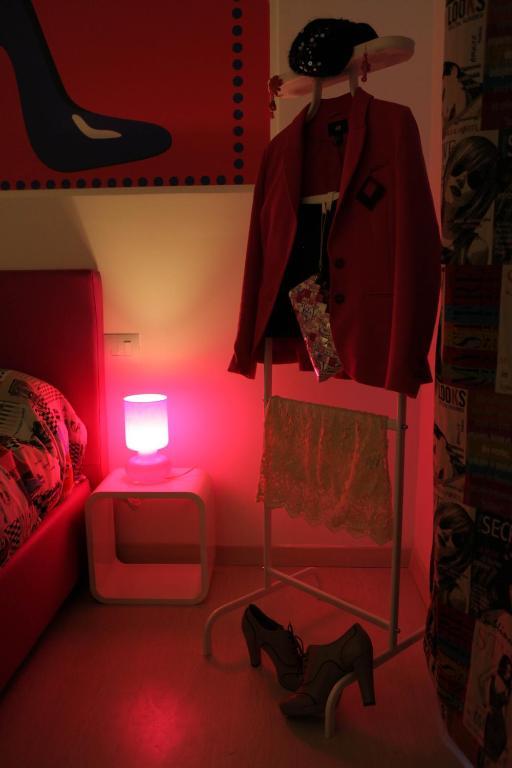 Chroma Italy - Ena Guest House Kamer foto